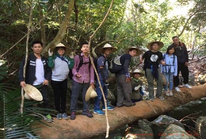 Ninh Thuan: Exploring Tour to the Ong Mountain - the sacred mountain of the Raglai ethnic people community in Nui Chua National Park