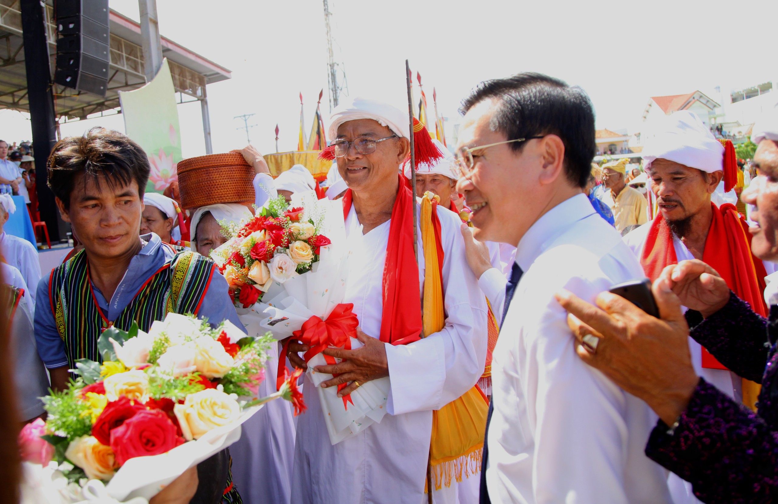 Ninh Thuận tưng bừng khai hội Katê 2023
