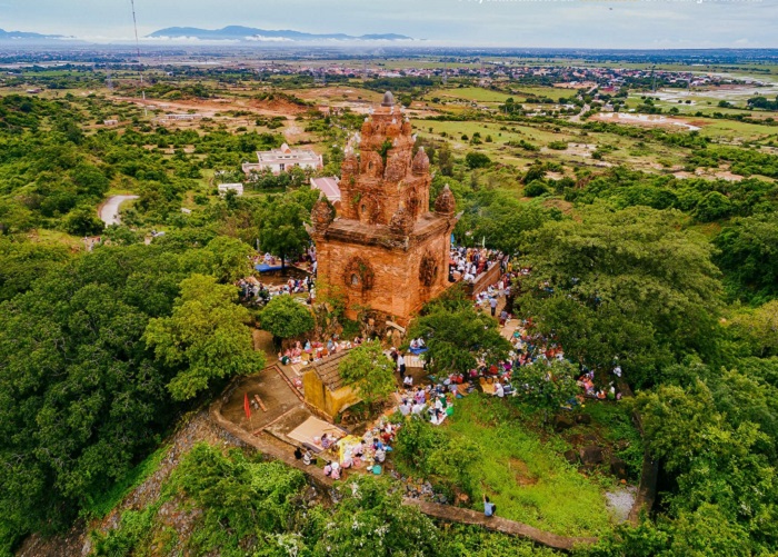 Tháp Po Rome Ninh Thuận - kiến trúc chùa tháp trẻ tuổi nhất của người Chăm