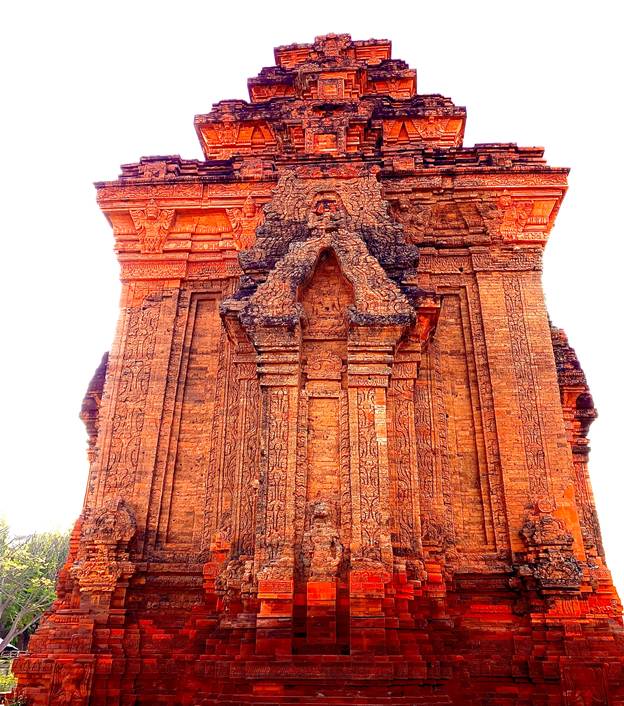 Tháp Hòa Lai - nét đẹp ngàn năm